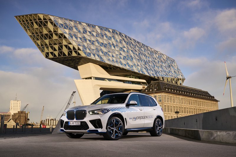 BMW iX5 Hydrogen