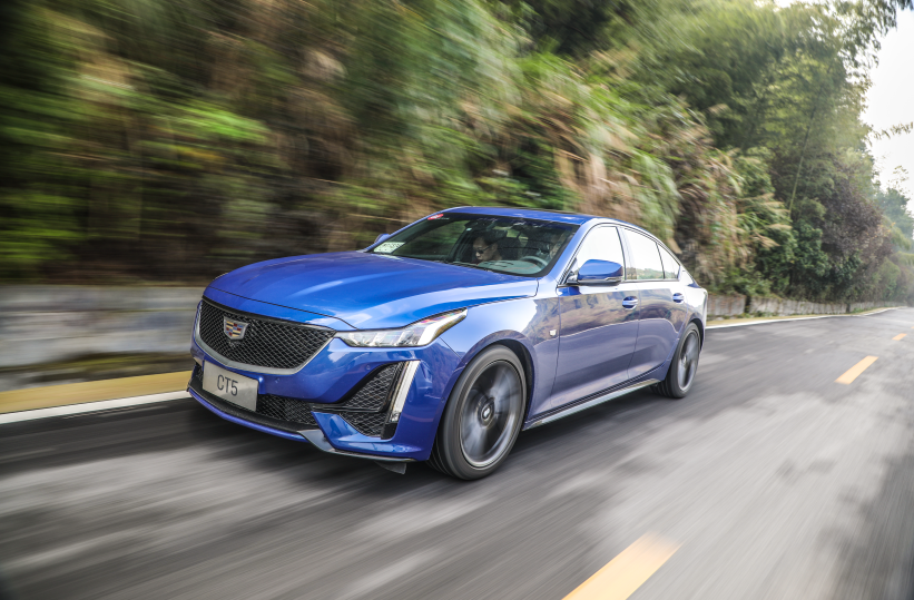 试驾凯迪拉克CT5