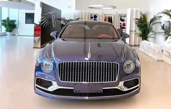 20款宾利飞驰夏末大促销订车送豪礼一份