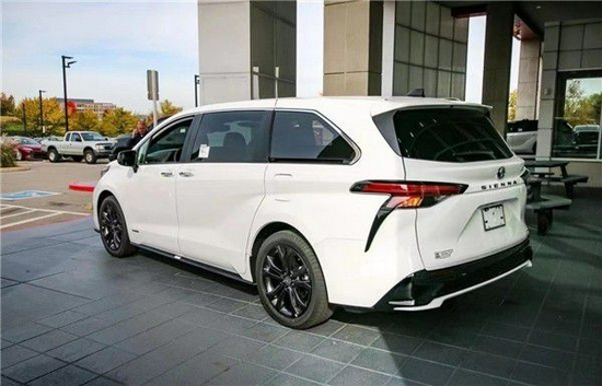 2020年丰田最新款车型,最新丰田suv车型 采用了丰田最新的设计理念,整体设计大胆而又激进