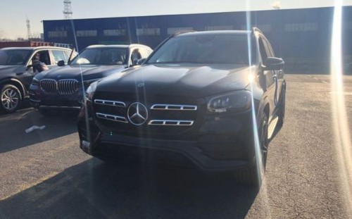2020款奔驰GLS450店内现车优惠支持预定