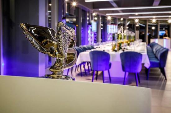 20款宾利添越现车降售  现车实拍价格