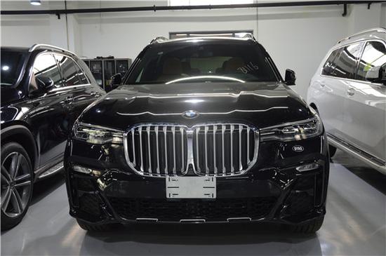 19款宝马X7硬派越野最新优惠 港口促销