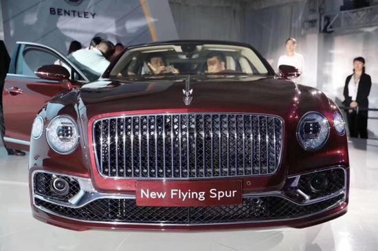 2020款宾利飞驰现车预定中 店内有礼送