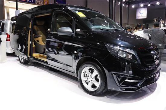 2019款奔驰威霆商务车报价 天津港优惠中