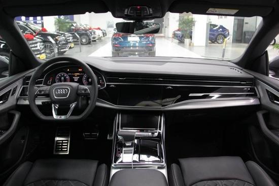 2020款奥迪Q8国五清仓国六预售港口走俏
