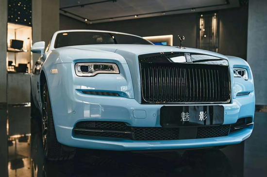 王者气质风采依然新款劳斯莱斯魅影畅销