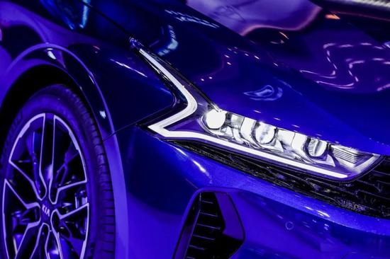 发现起亚从凯酷(ALL NEW K5)开始,东风悦达起亚将回归年轻本真