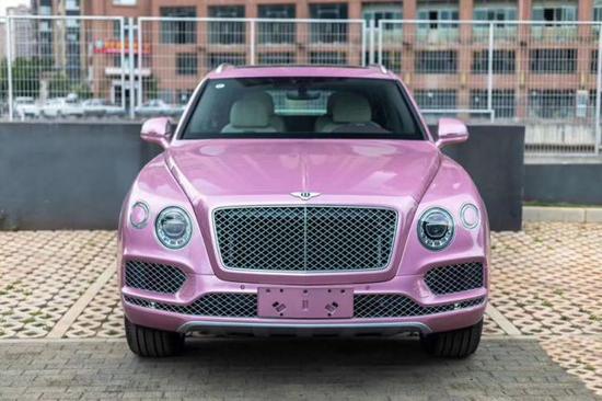 2020款宾利添越国六特惠4.0TV8动力非凡