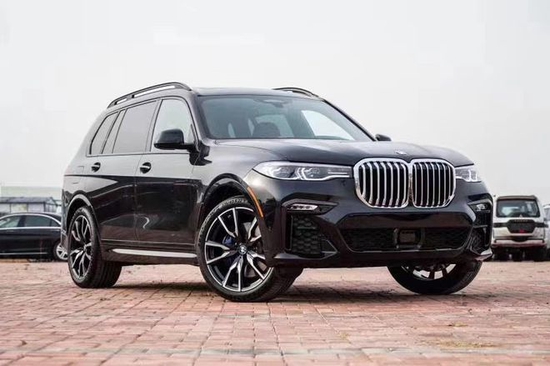 21款宝马X7美版豪华标配 特价95万起售