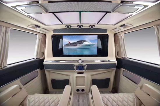 科技改变未来-奔驰迈巴赫VS980七座商务