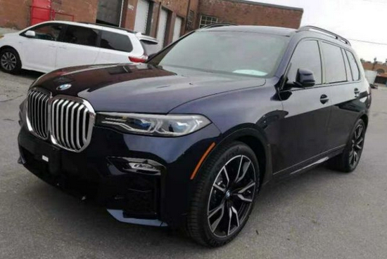 2021款宝马X7M运动卓越豪华版特惠报价