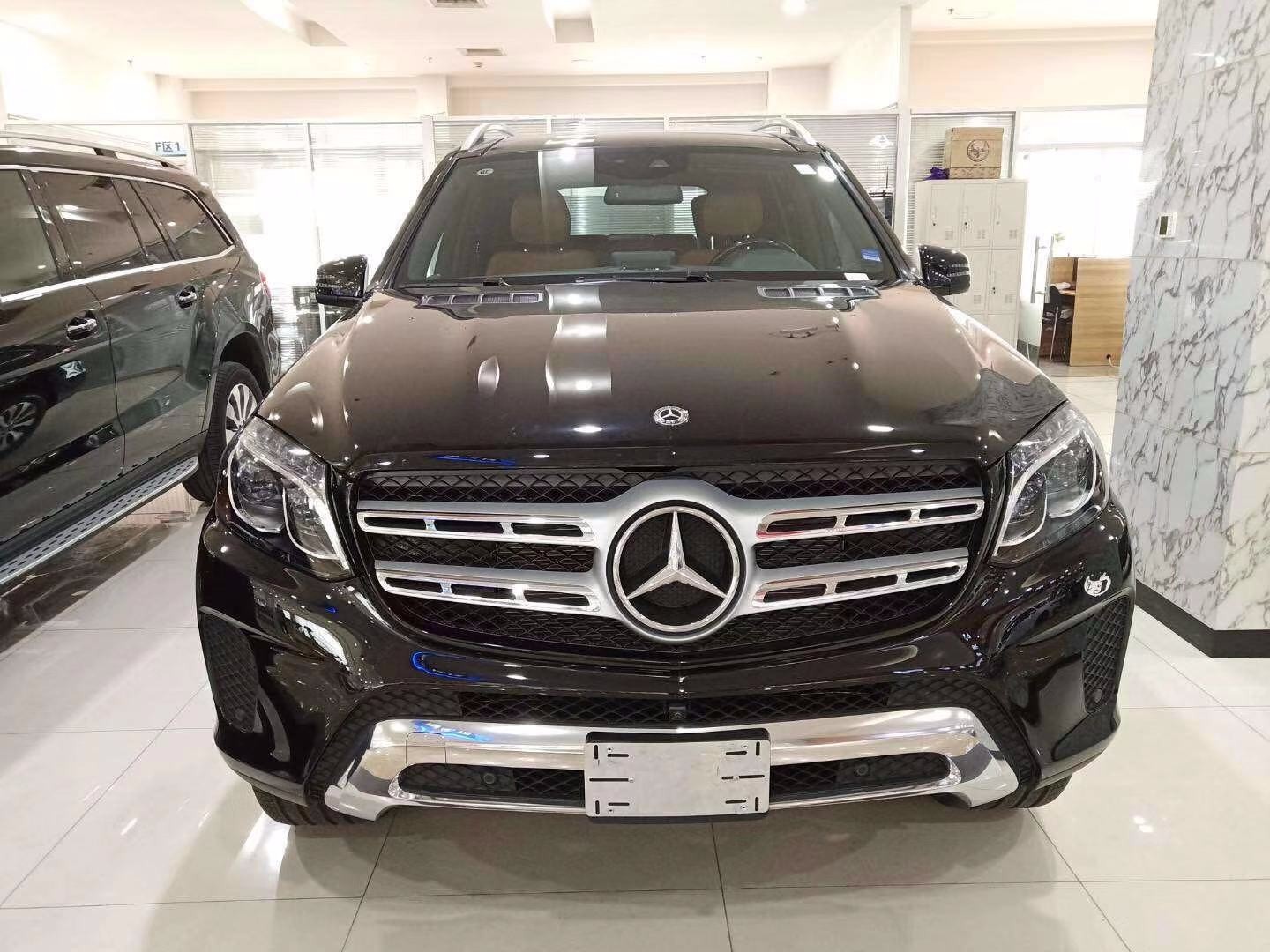 2019款加版奔驰GLS450期优惠幅度巨大