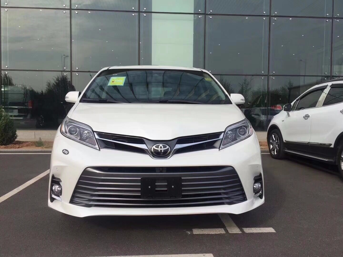 20款丰田塞纳2.5L九月冲量销售全国促销