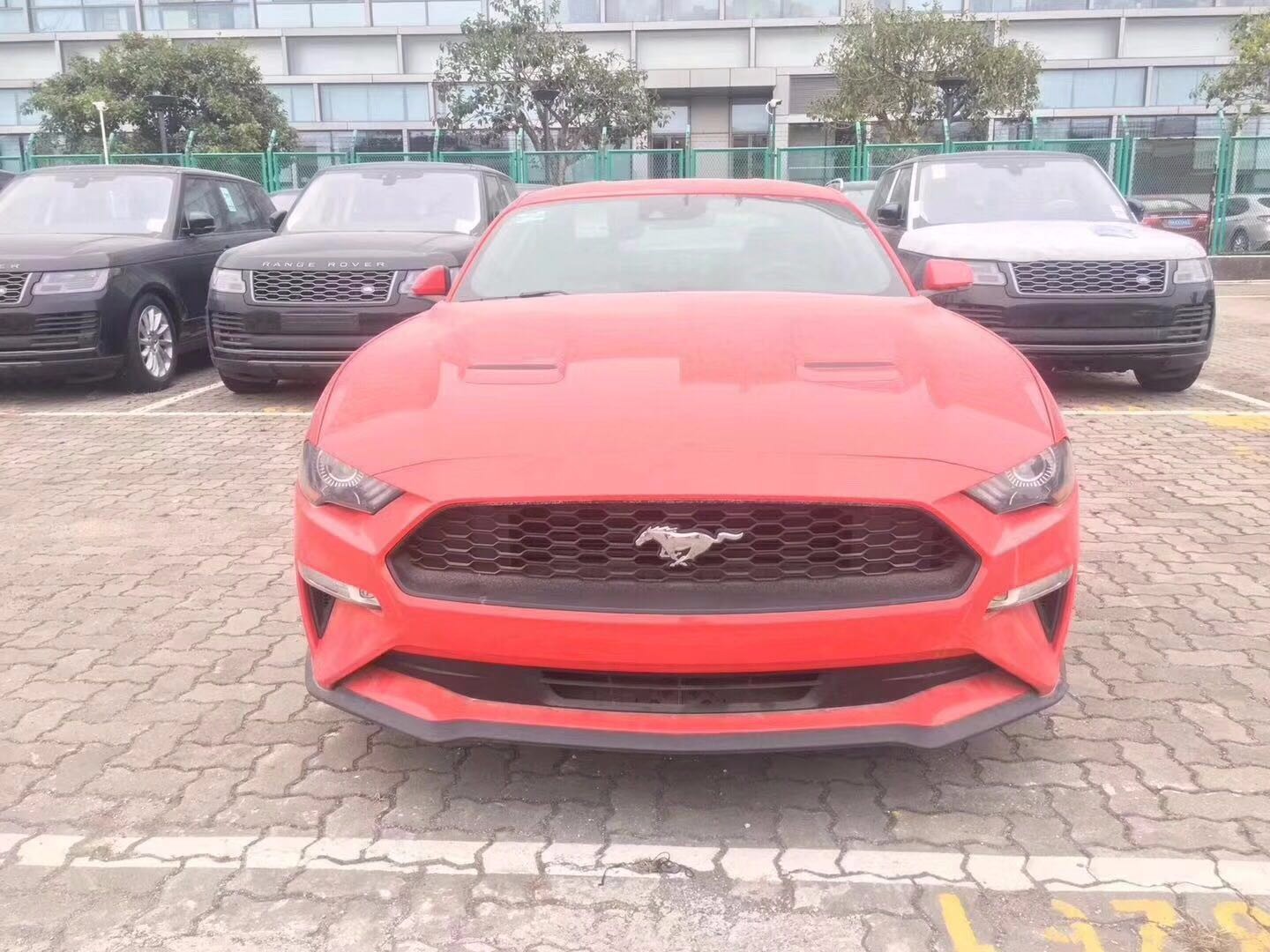 19款福特野马2.3T手续随车报价仅售26万