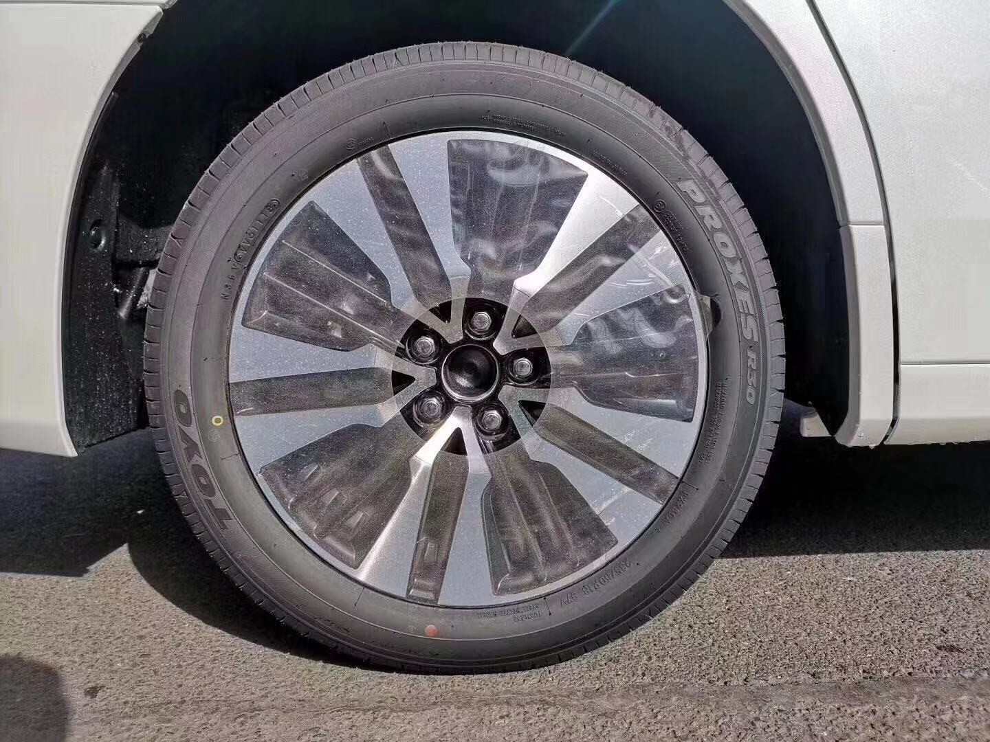 联系方式:18102110907(同微信) 15620635888 刘经理