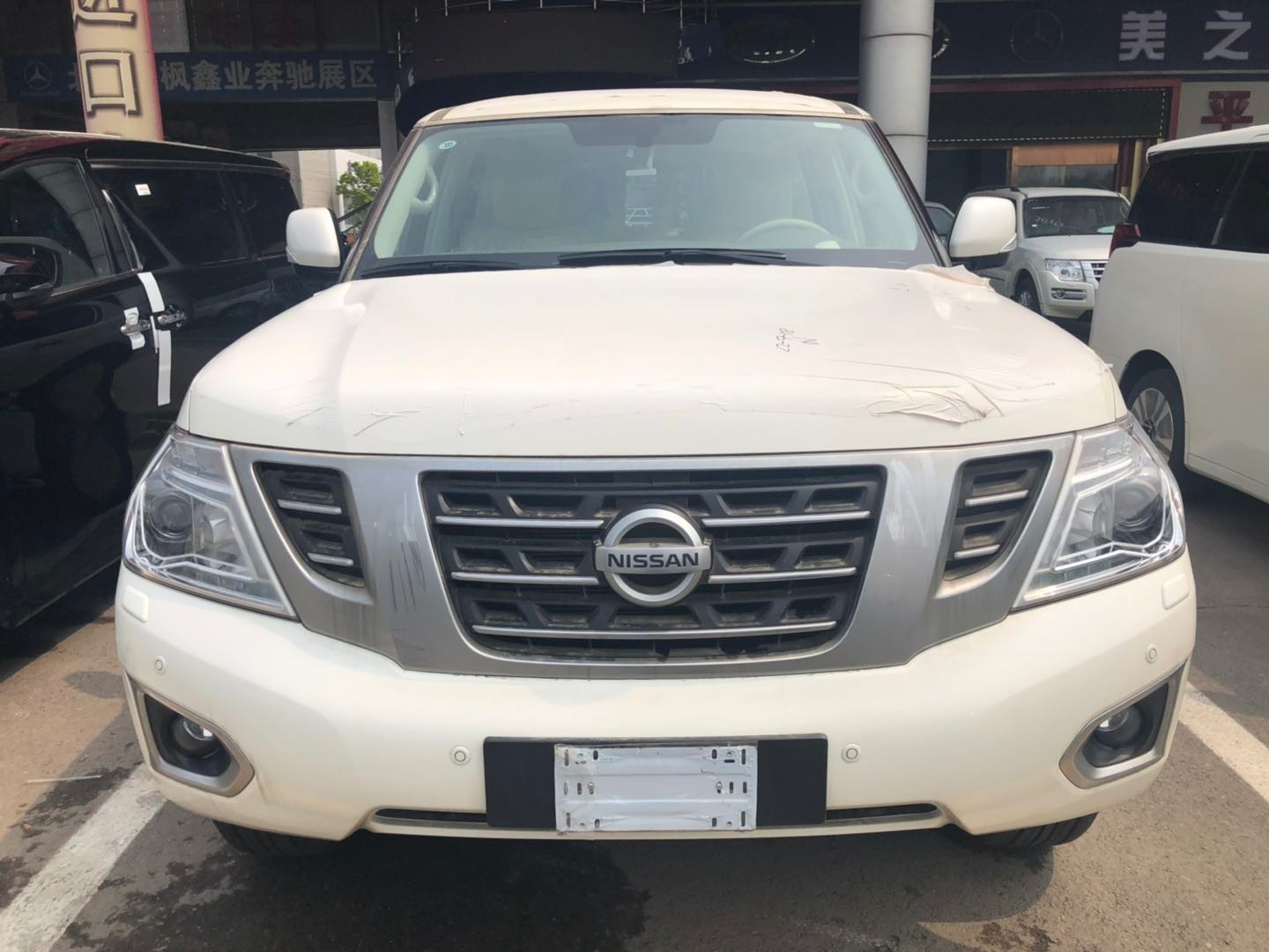 19款日产途乐SE现车手续全最新畅销价格