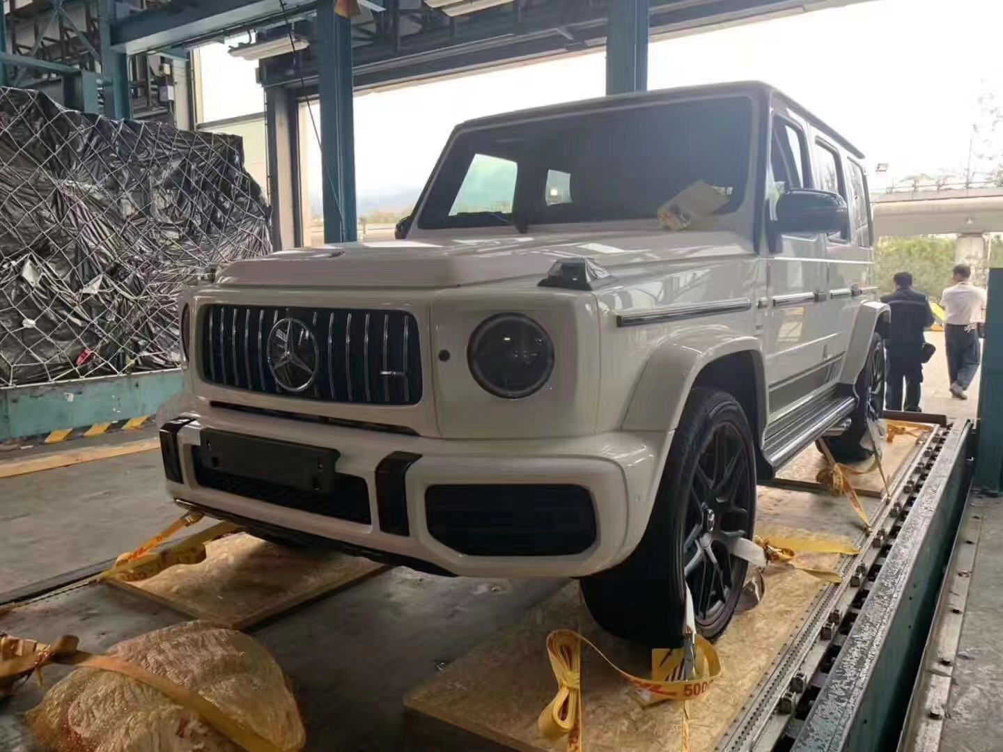 2019款奔驰G63限量版 白红顶配现车特惠