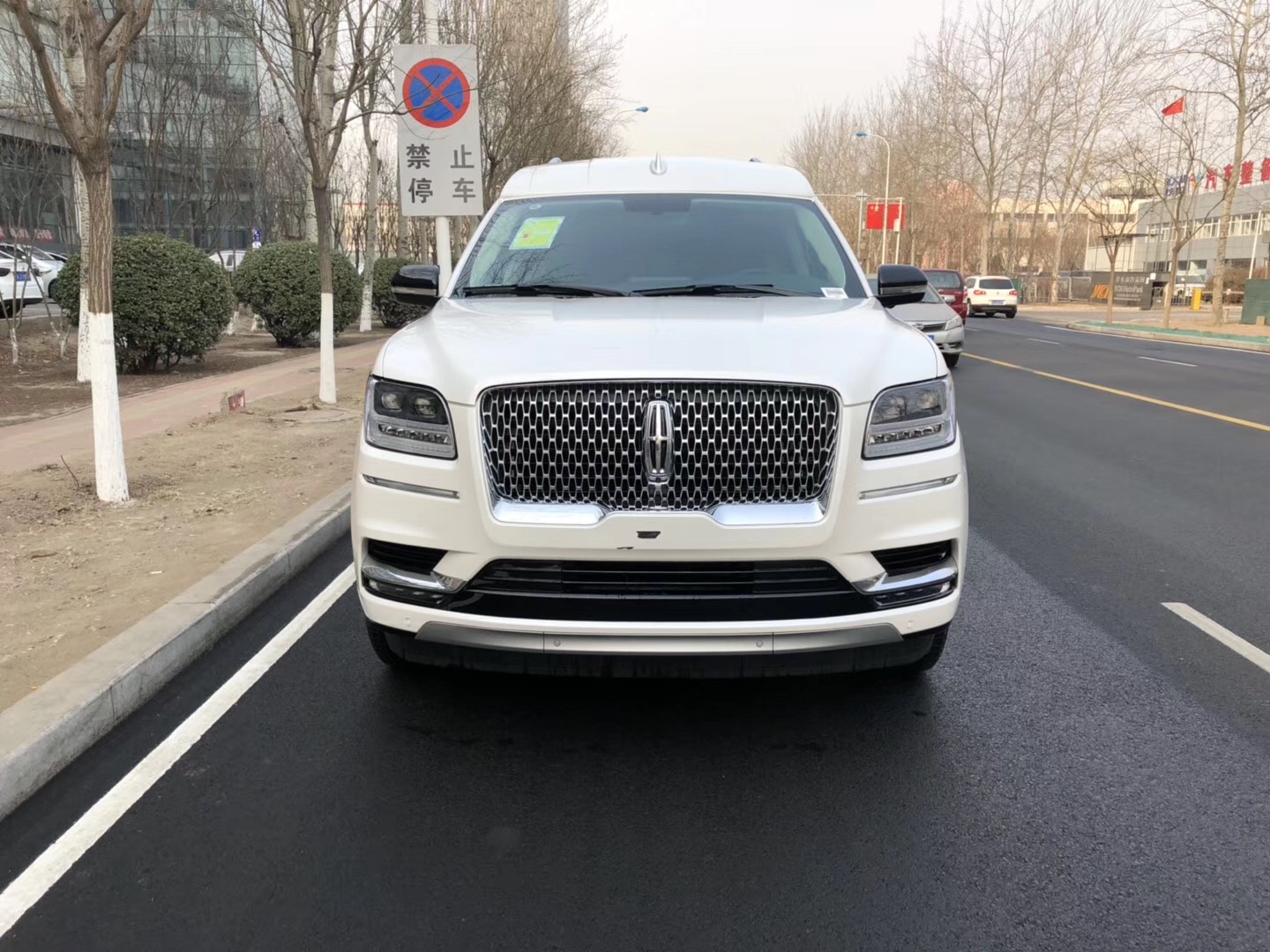 19款林肯领航员领袖一号特卖 商务现车