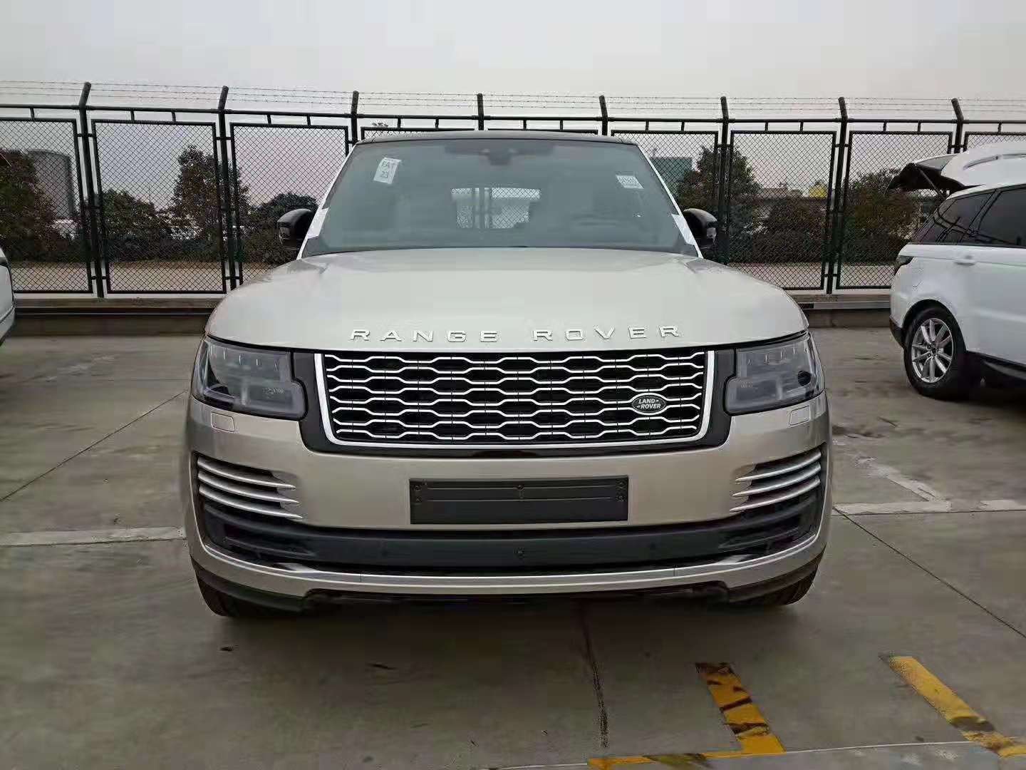 19款路虎揽胜行政创世加长版现车实拍SU