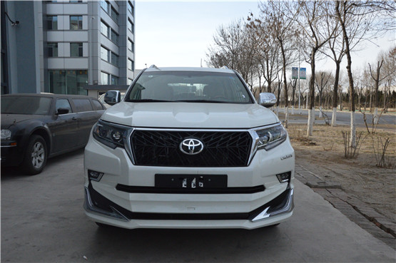 19款进口丰田霸道4000港口优惠促销