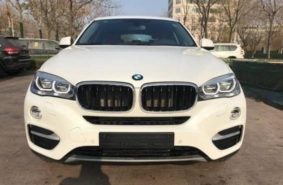 18款宝马X6中东版3.0T豪华SUV现车价格