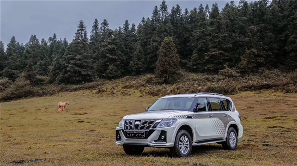 19款中东版日产途乐Y62特价 港口车促销