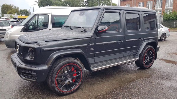 2019款奔驰G63黑色现车霸气出击优惠多