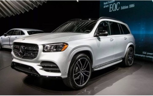 2020款奔驰GLS450沿用贯穿大屏众望所归
