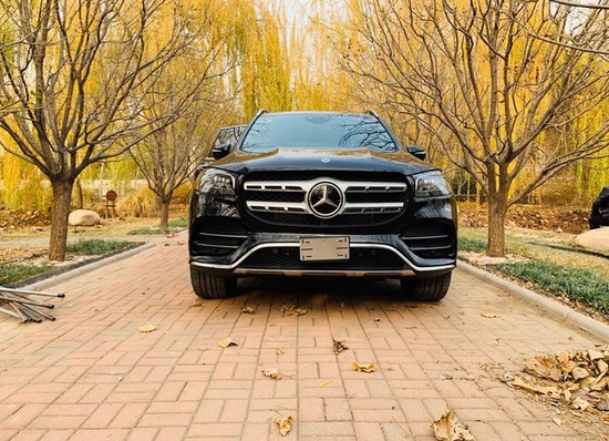 21新款奔驰GLS450现车9X万起 全国分期