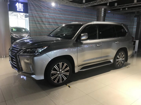 19款雷克萨斯LX570特卖 天津港现车价