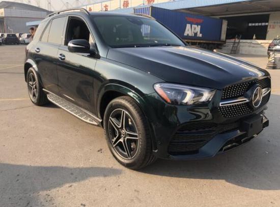 20款奔驰GLE450最新优惠分期购 个性绿