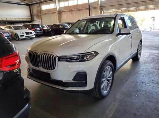 2020款宝马X7现车抵港 进口SUV优惠价格