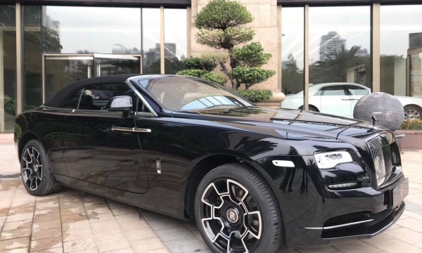 进口劳斯莱斯耀影敞篷版 近期降售
