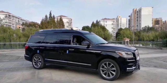 19款林肯领航员报价 纯进口商务车价格