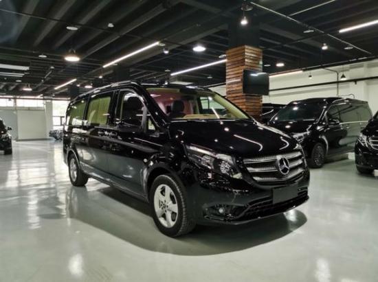 奔驰威霆七座简改私人定制商务头等舱DI