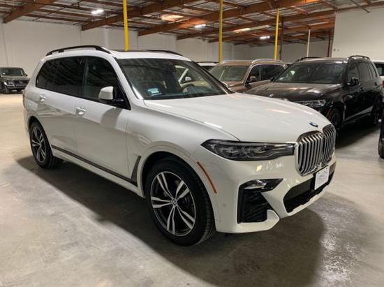 19款全新宝马X7配置有哪些最低售价销售