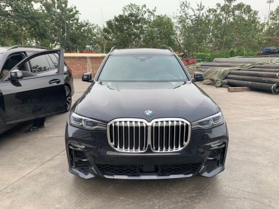 2019款宝马X7天津港优势如何 车型配置