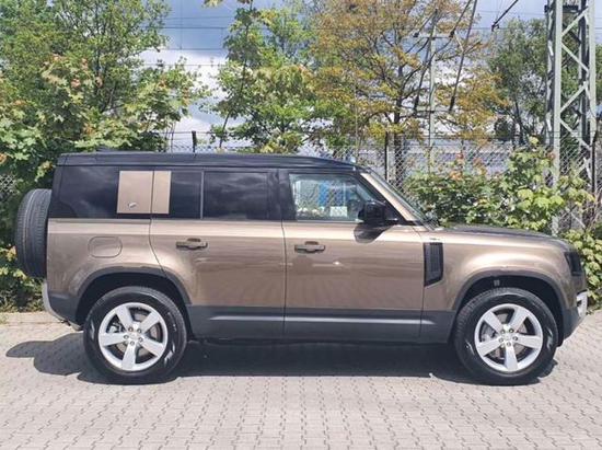 路虎卫士P400汽油首发限量版 预定从速