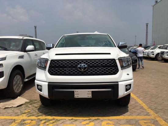 2020款丰田坦途加规版现车实拍参数报价