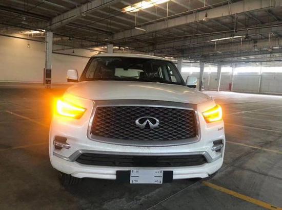 英菲尼迪QX80港口最新报价及配置解析