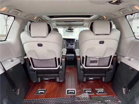 贵宾热线:15771111116(同微信)