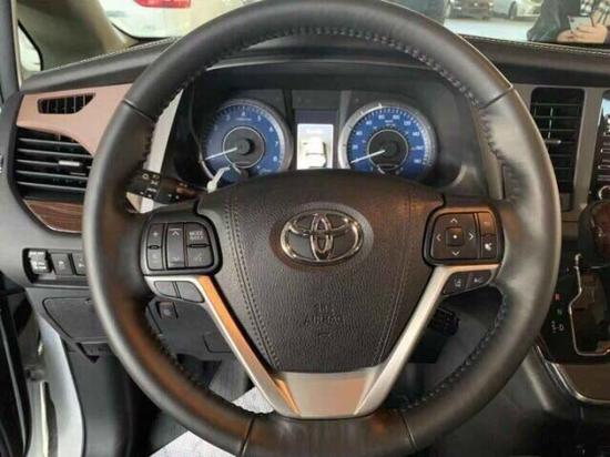 贵宾热线:15771111116(同微信)