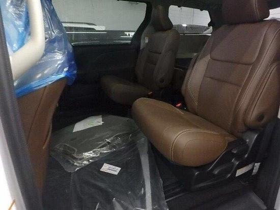 贵宾热线:15771111116(同微信)