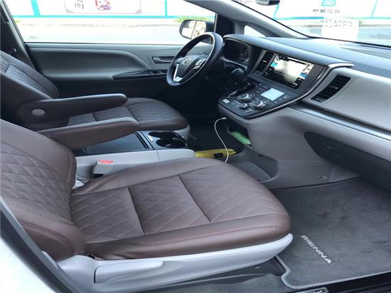 贵宾热线:15771111116(同微信)