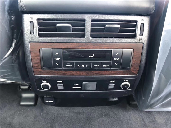 贵宾热线:15771111116(同微信)18519007111杨经理