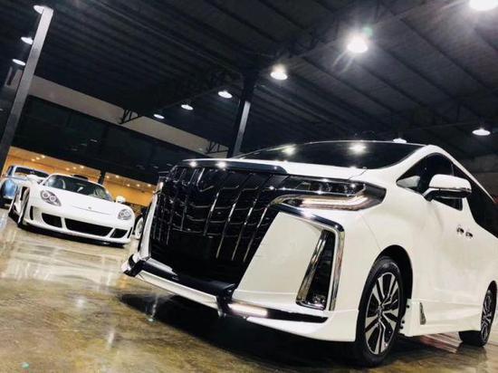 19款丰田埃尔法港口现车最新报价