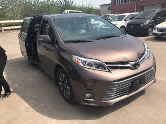 2020款丰田塞纳3.5L排量现车 售价35万