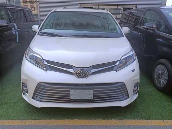 2020款丰田塞纳3.5L九月冲量优惠销售