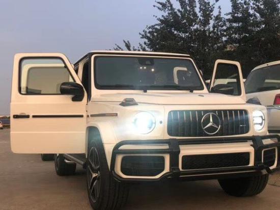 2019款奔驰G63现车折扣更大 优惠价提车